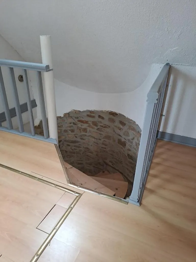 Longere En Pleine Nature Runan Apartment